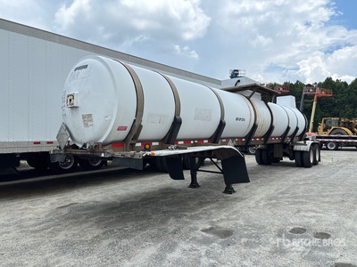 2010 Brenner 5400 gal T/A FRP Trailer cisterna