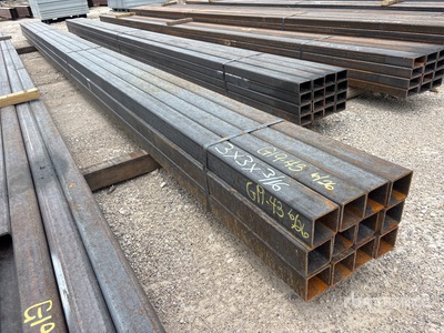 Quantity of (12) 3 in x 3 in x 3/16 in x 24 ft Square Tubing Varios metales (Unused)