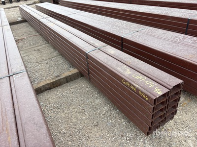 Quantity of (24) 4 in x 20 ft Metal C-Purlin Varios metales (Unused)