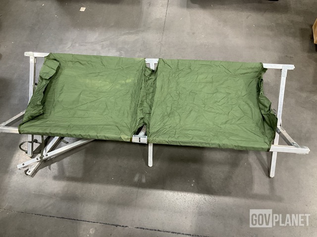 (76) Folding Cots