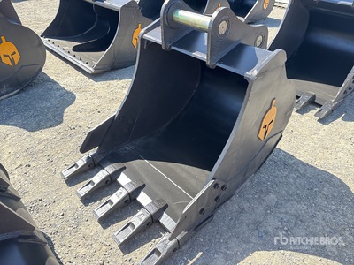 Trojan 200CL 42 in Digging Excavator Bucket - Fits 80mm Cat 320/321/323, Hyundai R210 Komatsu PC200/220, Deere 160/200/225 Kobelco SK210, Case 210/225, Doosan DX225
