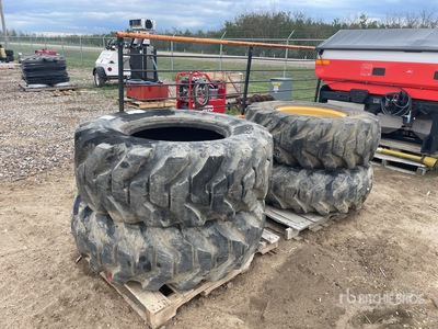 Quantity of (4) Fire Stone  17.5R25 を見 Tires