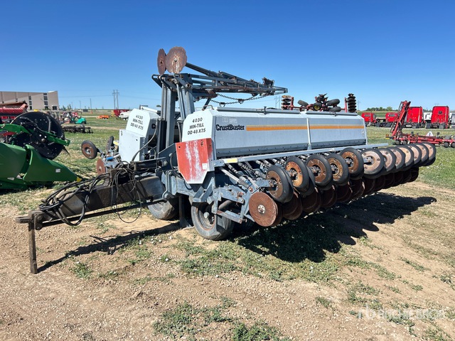 CrustBuster 4030 Min-Till No Till Drill