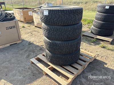 Quantity of (4) Hankook 275/65R18 Tires