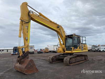 2017 Komatsu PC220-8M0 Tracked Excavator