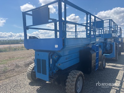 2015 Genie GS3384 Dual Fuel Hebebühne