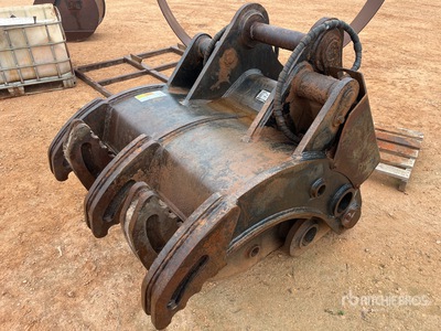 1100 mm Q/C Hydraulic Excavator Grapple