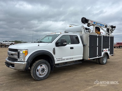 2017 Ford F-550 XLT 4x4 Extended Cab Service Truck