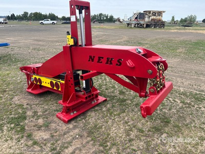 2026 Neks Hydraulic Fifth Wheel Wrecker Attachment (Unused)