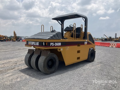 2001 Cat PS-360B 7 Wheel Rodillo Neumatico / Compactador de Ruedas