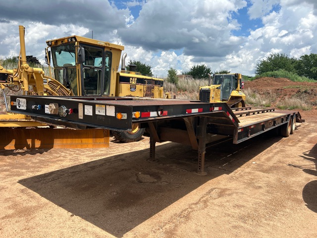 2011 Neville 70000 lb T/A Single Drop Lowboy Trailer