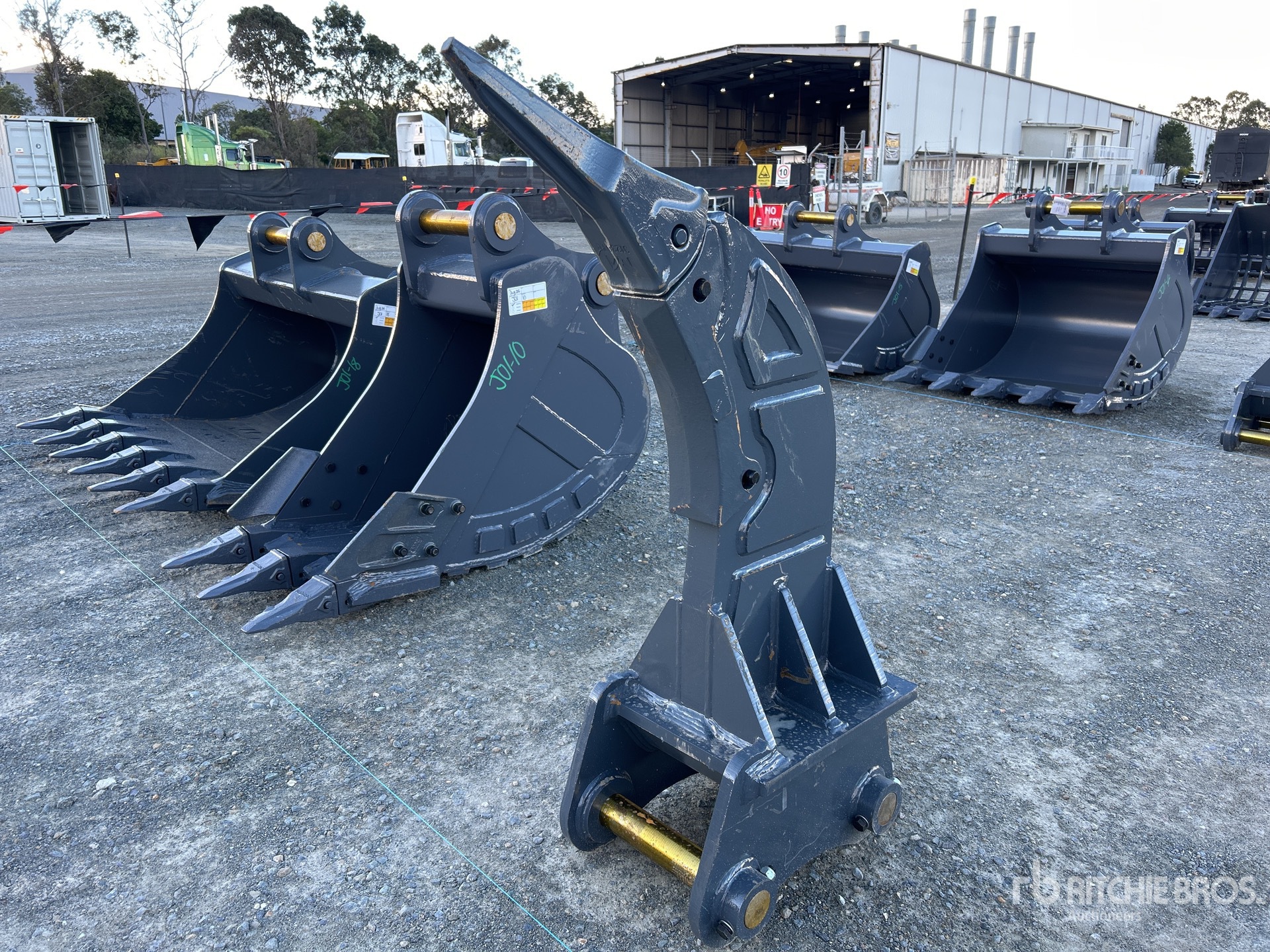 2026 Warrior Q/C Excavator Ripper - Fits 12 - 14 Ton (Unused)