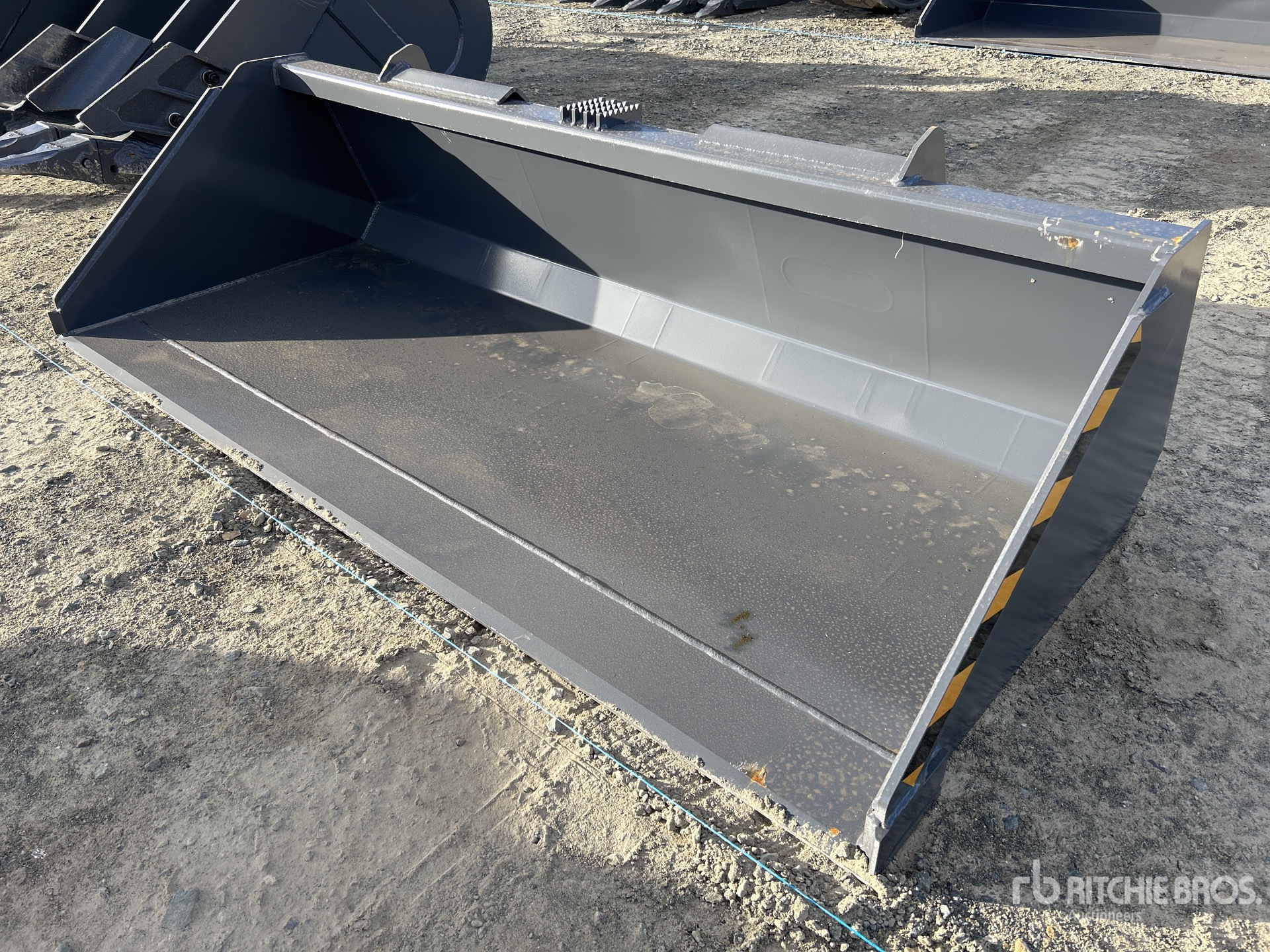 2026 Skyway 1880 mm General Purpose Skid Steer Bucket (Unused)