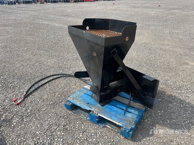 2026 GIYI GY-SS52 7 in Skid Steer Salt Spreader (Unused)