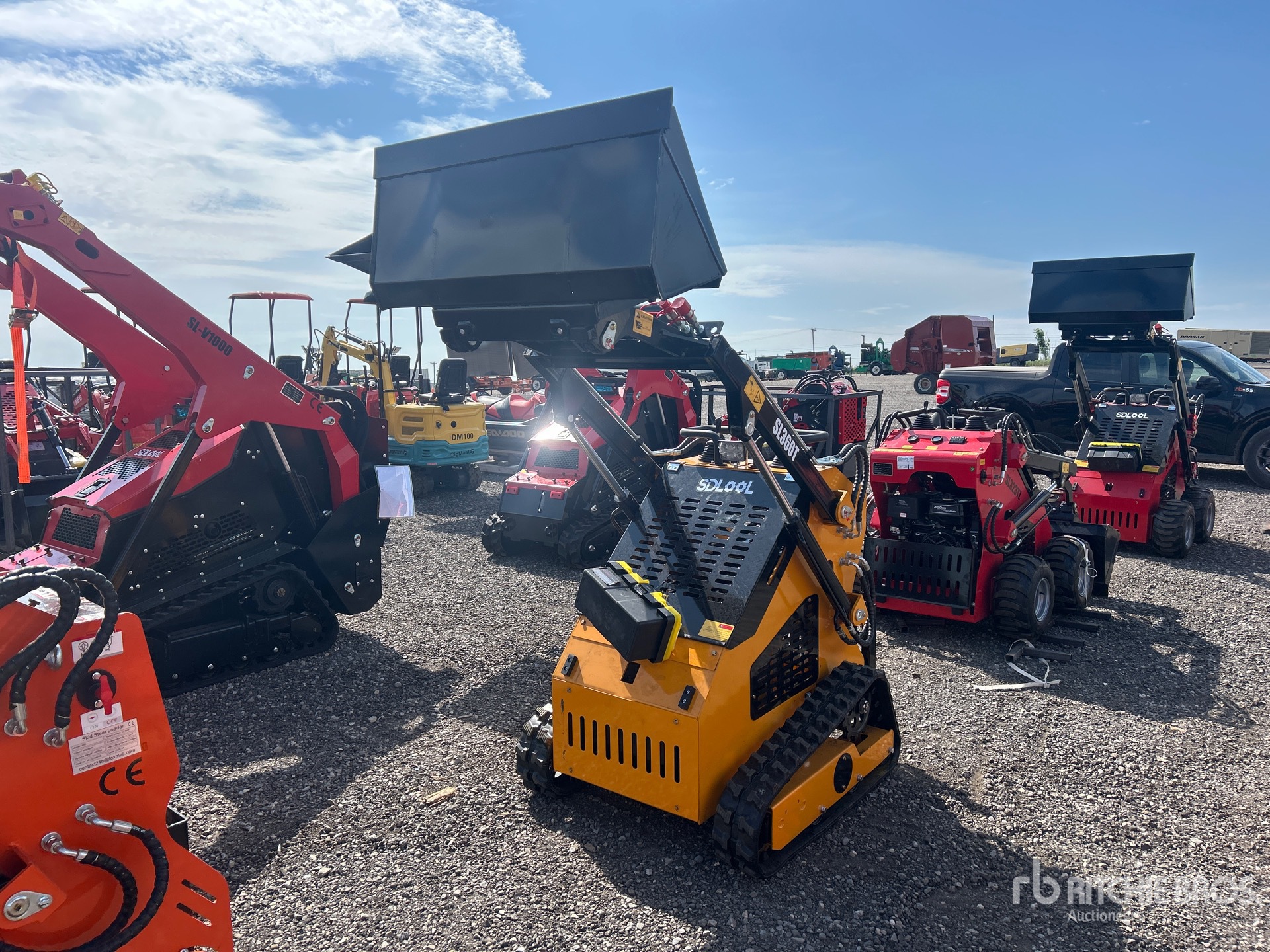 2026 SDLOOL SL360T Mini Skid Steer Loader (Unused)
