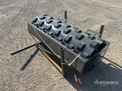 2026 GIYI GY-CW70 59 in Padfoot Skid Steer Vibratory Roller (Unused)
