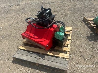 2026 VICSEC VC-HC34 24 in Excavator Brush Cutter (Unused)