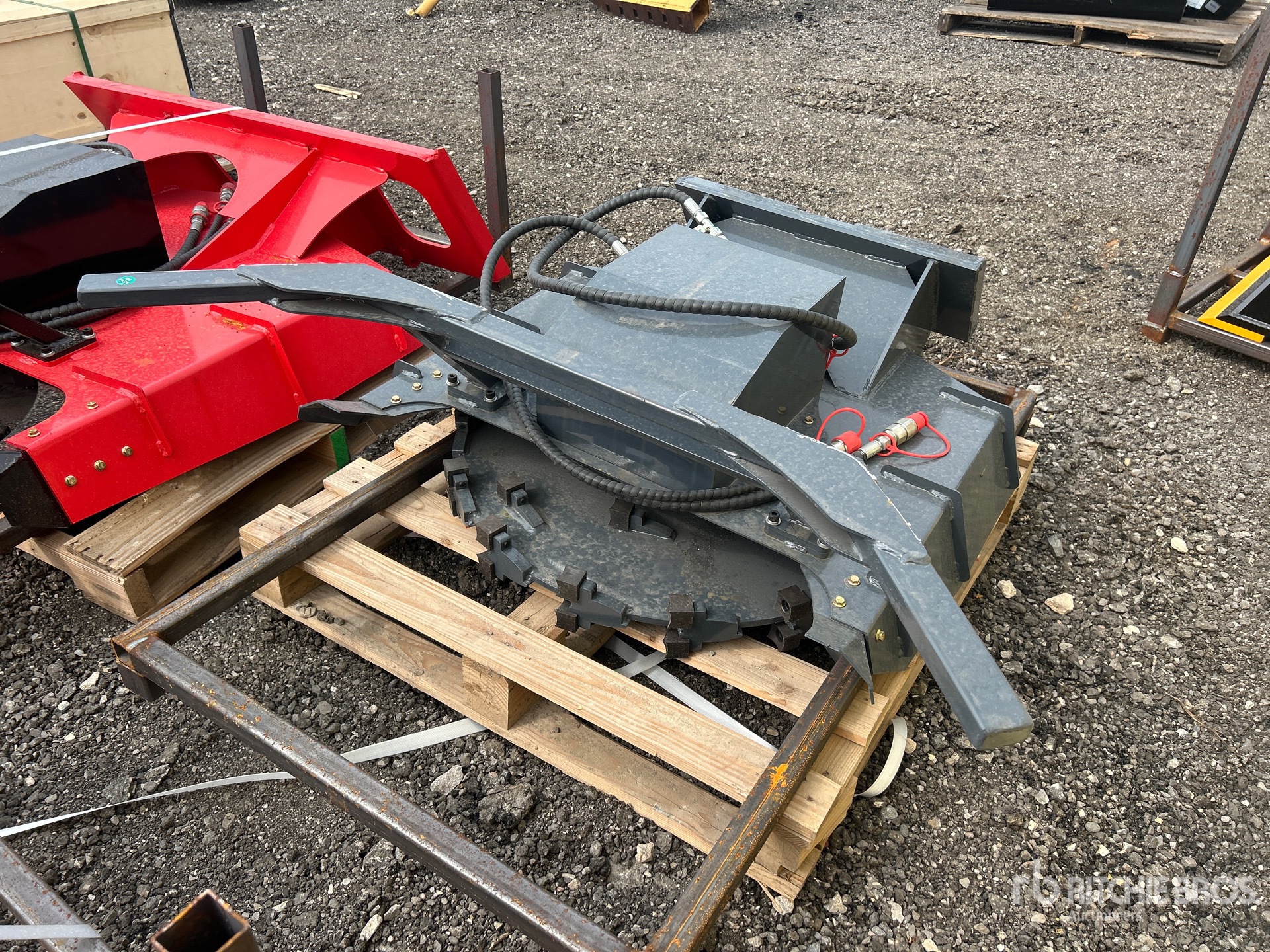 2026 GIYI GY-MDM50 33 in Mini Skid Steer Mulcher (Unused)