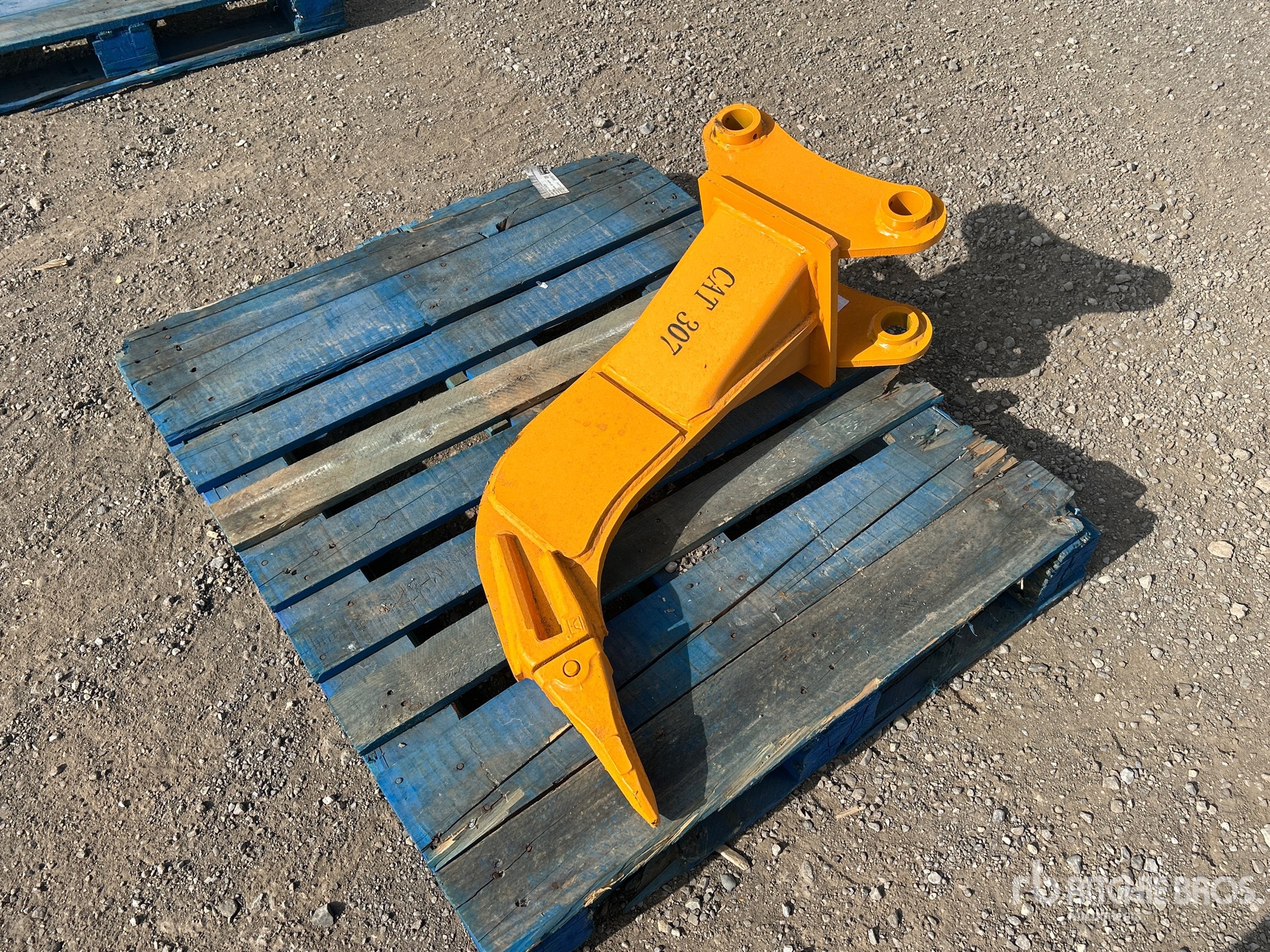 2026 GIYI Excavator Ripper - Fits Cat 307 (Unused)