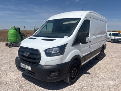 2021 Ford Transit バン
