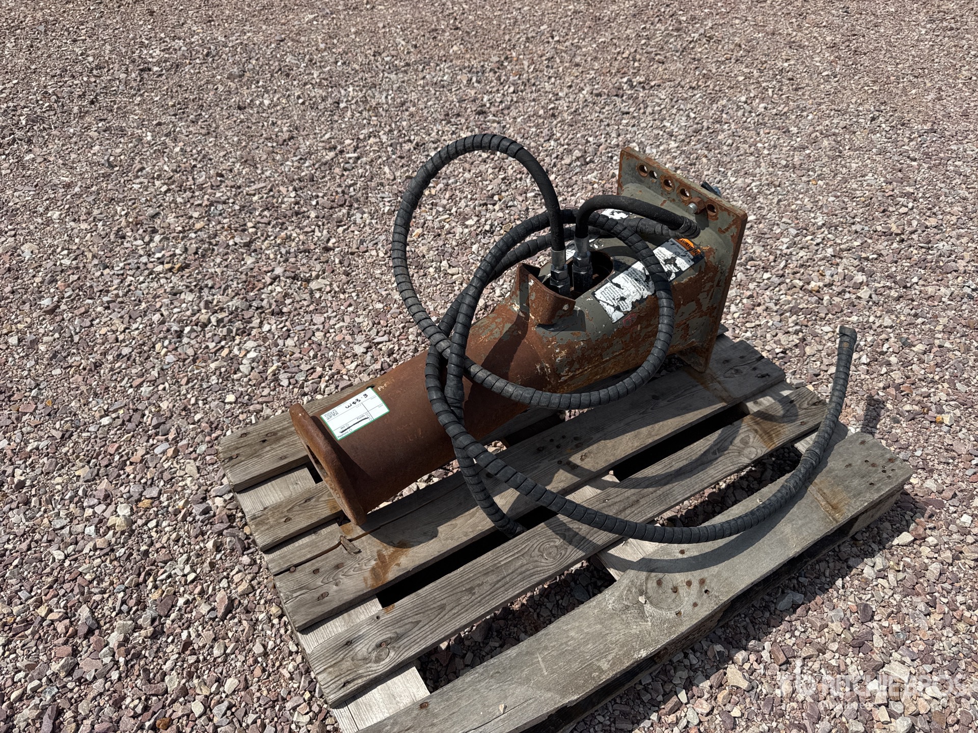Hydraulic Breaker