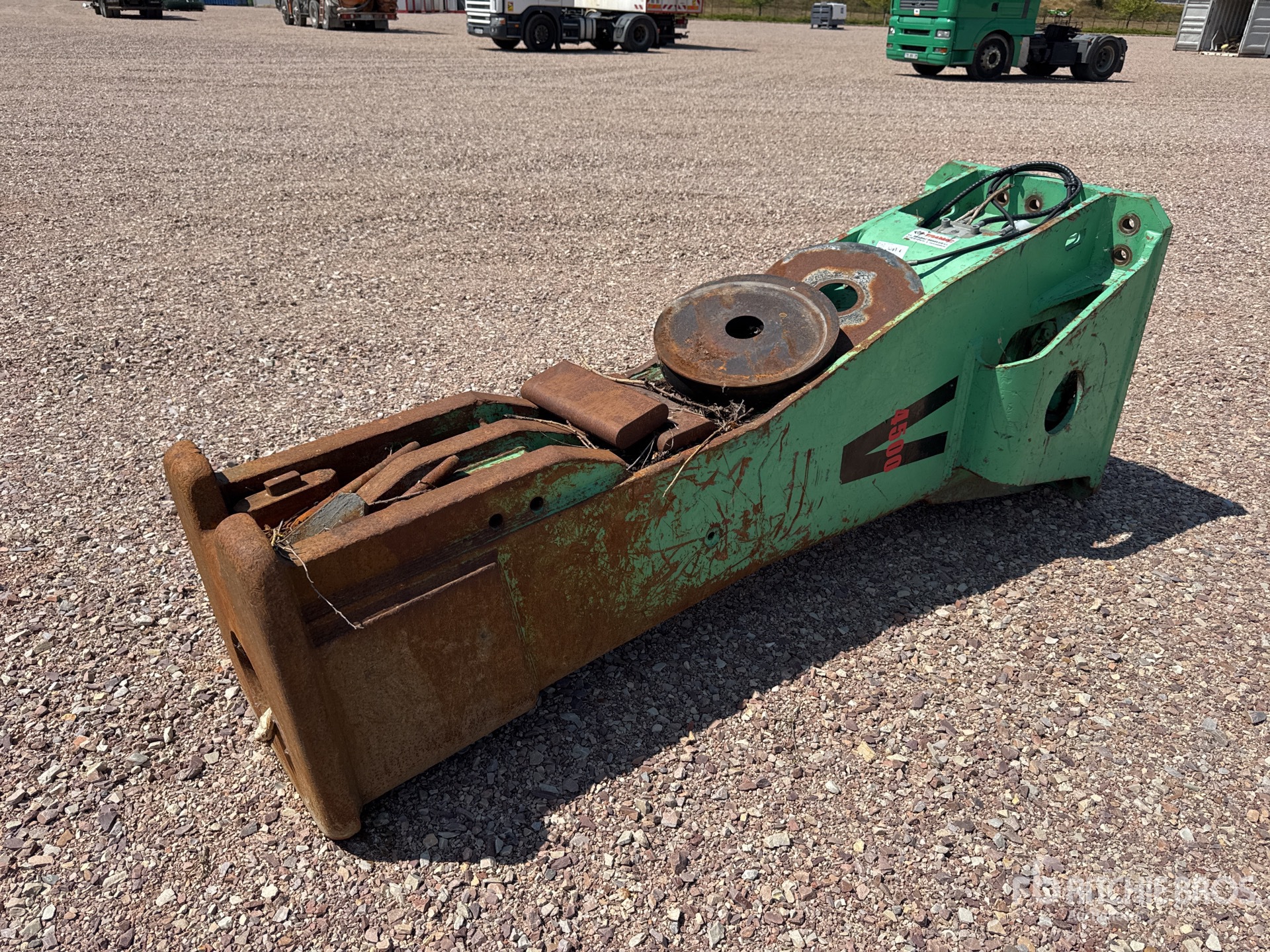 2017 Montabert V4500 Hydraulic Breaker