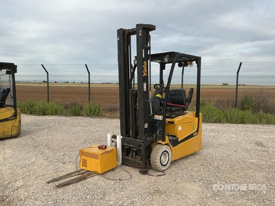 2016 Yale ERP15VC Montacargas Eléctrico