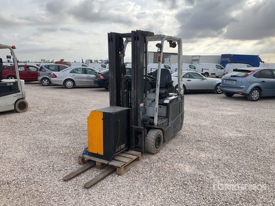 2016 UniCarriers A1N1L18Q A1N1E722983 Elektryczny wózek widłowy