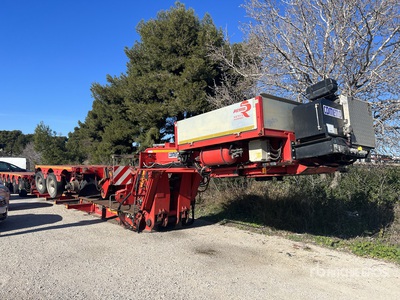 2010 Cometto 16-Wheel Extendable Removable Gooseneck Semi-Remorque Porte-Engin Lowboy Trailer