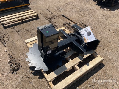2026 GIYI GY-MTS51 28 in MINI Skid Steer Tree Saw (Unused)