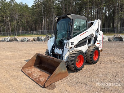 2016 Bobcat S530 Two-Speed Minicargadora