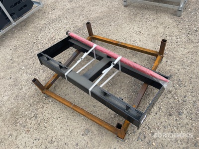 2026 GIYI GY-HF47 47 in Skid Steer Bale Spear (Unused)