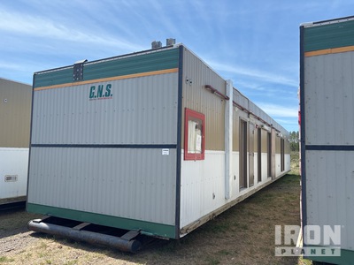 65 ft x 13 ft 5 in Skid-Mounted 洗車