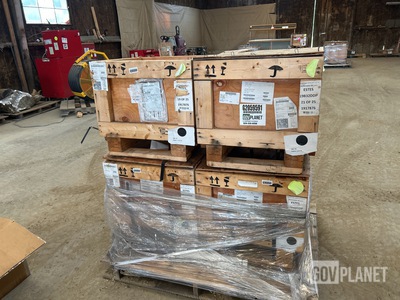 (4) Oshkosh 3428483 Box Switch Assemblies