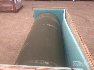 Oshkosh 1339300 Fuel Tank