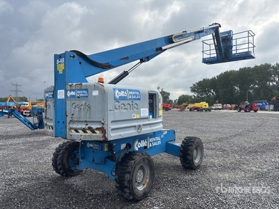 2014 Genie S45 4WD Diesel ブームリフト