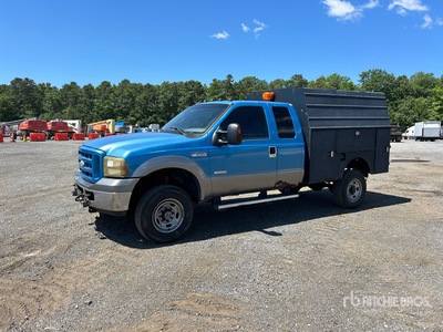 2006 Ford F-250 XLT 4x4 Extended Cab Camion utilitaire