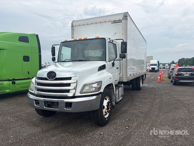 2020 Hino 268 4x2 Van Truck