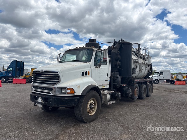 2008 Presvac on 2007 Sterling L9500 8x4 Vacuum Excavator Truck