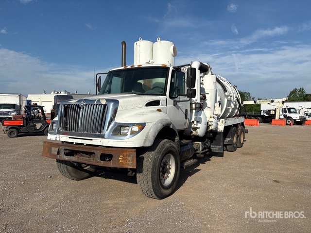 2006 Cusco on 2007 International 7600 6x4 Vacuum Excavator Truck