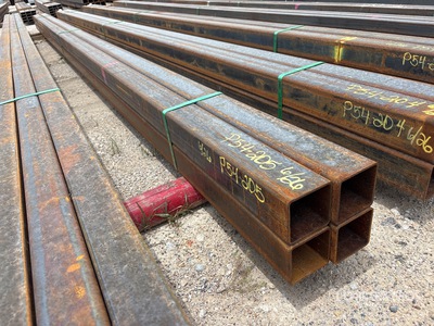 Quantity of (4) 2025 Kit Containers 7 Gauge 4 in x 4 in x 20 ft Square Steel Tubing Varios metales (Unused)