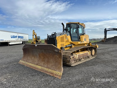 2018 John Deere 850K LGP جرافة مجنزرة