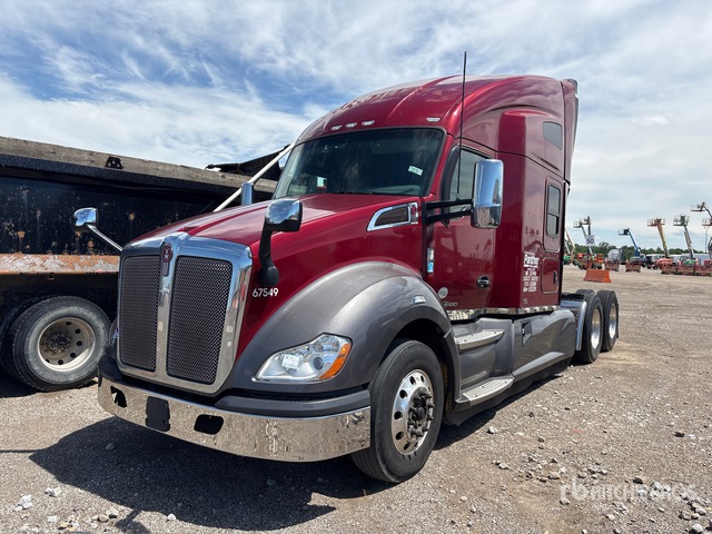 2019 Kenworth T680 6x4 T/A Sleeper Truck Tractor