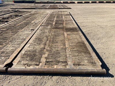 Quantity of (5) 40 ft Rig Esteras