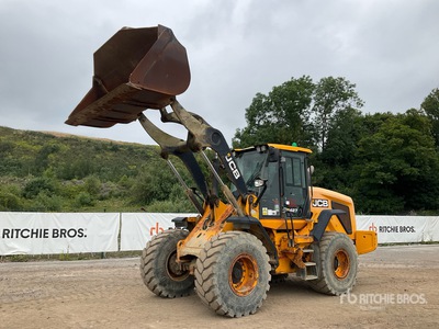 2015 JCB 427 Wheel Loader