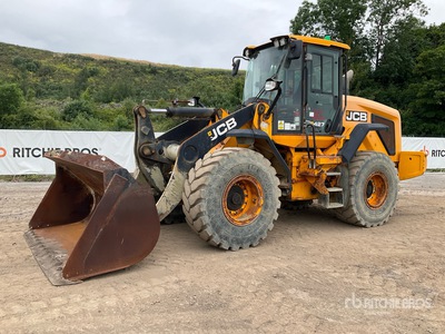 2015 JCB 427 Wheel Loader