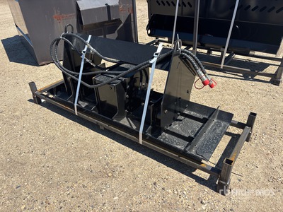 2026 GIYI GY-PC71 72 in Skid Steer Plate Compactor (Unused)