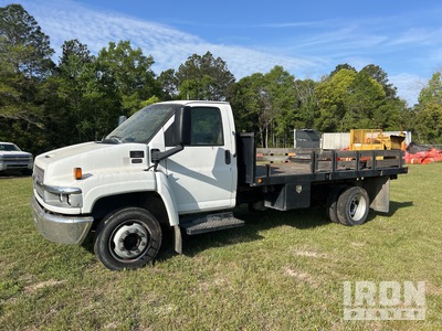 2003 Chevrolet C4500 4x2 Flatbed Truck