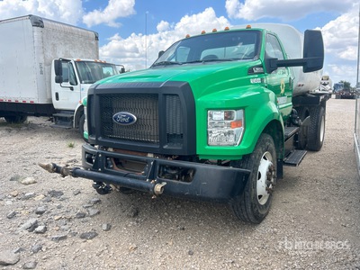 2017 Ford F-650 4x2 Water Truck