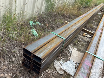 Quantity of (8) 2025 Kit Containers 1/8 in x 2 in x 4 in x 25 ft Steel Tubing その他 - 店舗 & 倉庫 (Unused)
